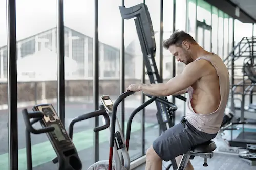 How Much Does a Commercial Gym Spend on Repairs Every Year? A Repair Budget Benchmark by Facility Size